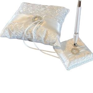 Wedding ring pillow and guest pen matching